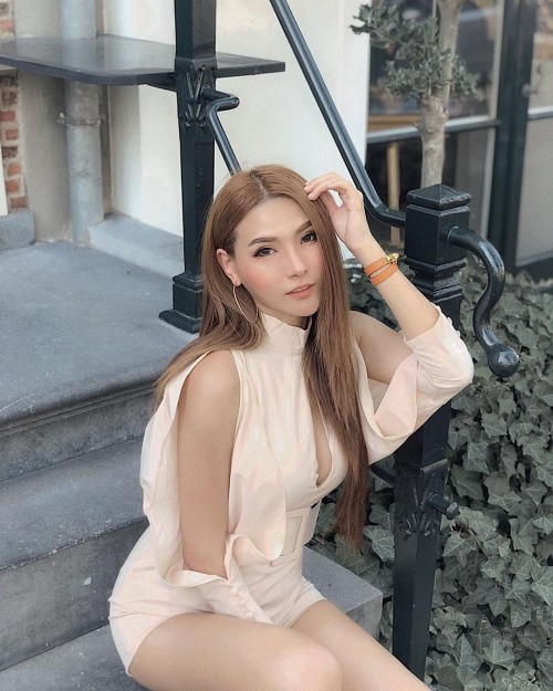 00033048.jpg