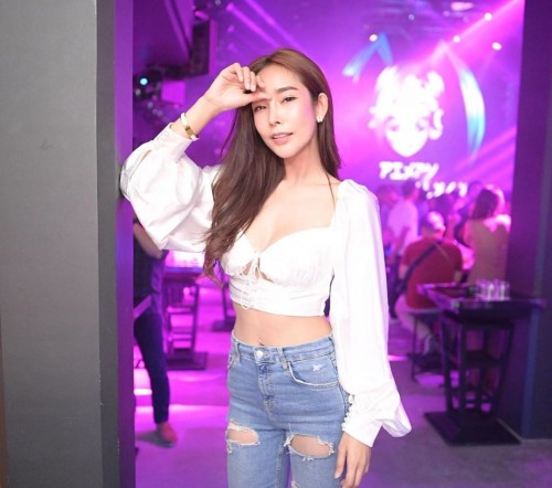 00038085.jpg